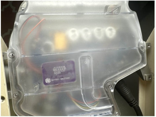 Owie V2 chip mounted to lid